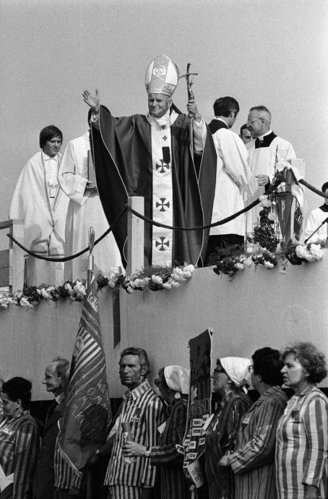 Papież Jan Paweł II w KL Auschwizt