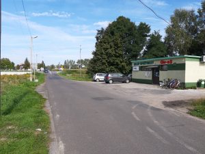Ulica Polowiecka od strony zjazdu z ul. Fabrycznej