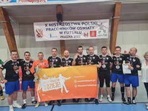OŚWIĘCIM z medalem Mistrzostw Polski Pracowników Oświaty w Futsalu