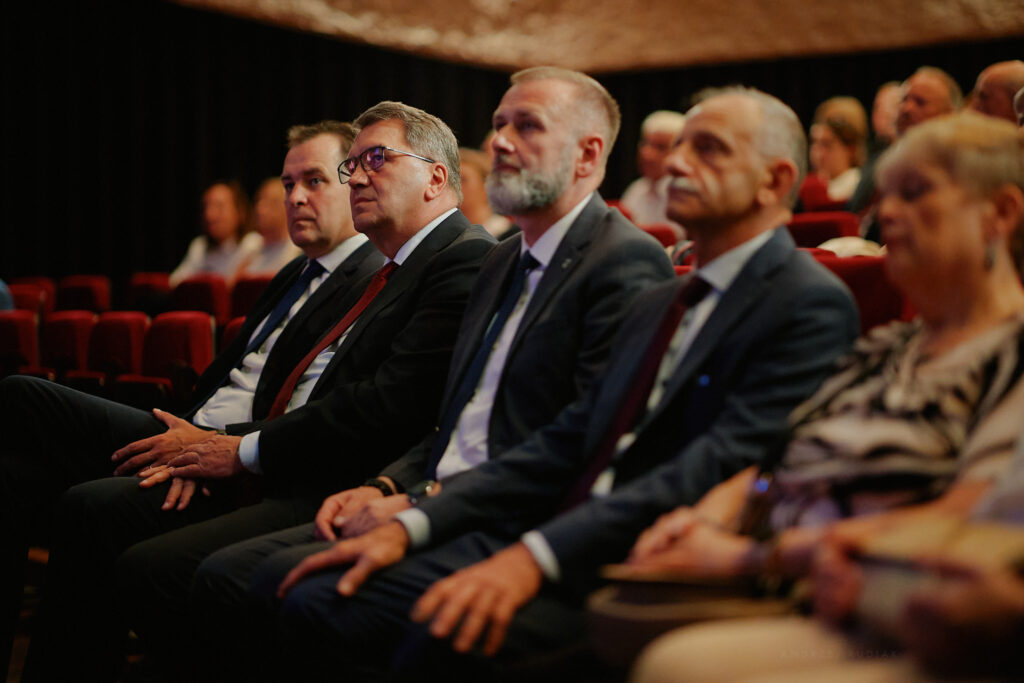 Uroczysta sesja Rady Miasta Oświęcim fot.Andrzej Rudiak