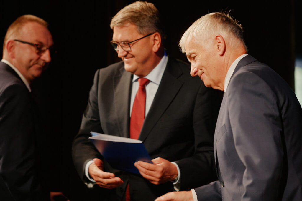 Uroczysta sesja Rady Miasta Oświęcim fot.Andrzej Rudiak